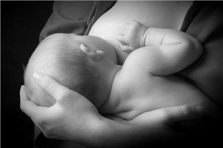 Θηλασμός - Πλεονεκτήματα για Μαμά & Μωρό και Οδηγίες - GynoCare Center